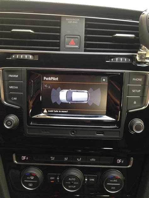 5" Car Stereo OEM <b>MIB2</b> RCD330+Carplay <b>Mirrorlink</b> Build-in Bluetooth RVC Aux Input, Bluetooth, SD-Card, Touchscreen, Memory Card Input for VW TIGUAN Passat Caddy Golf EOS Passat TOURAN -Support All PQ 35/46 Cars (MQB incompatible). . Mib2 mirrorlink